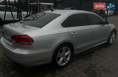 Седан Volkswagen Passat 2014 в 