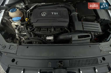 Седан Volkswagen Passat 2014 в 