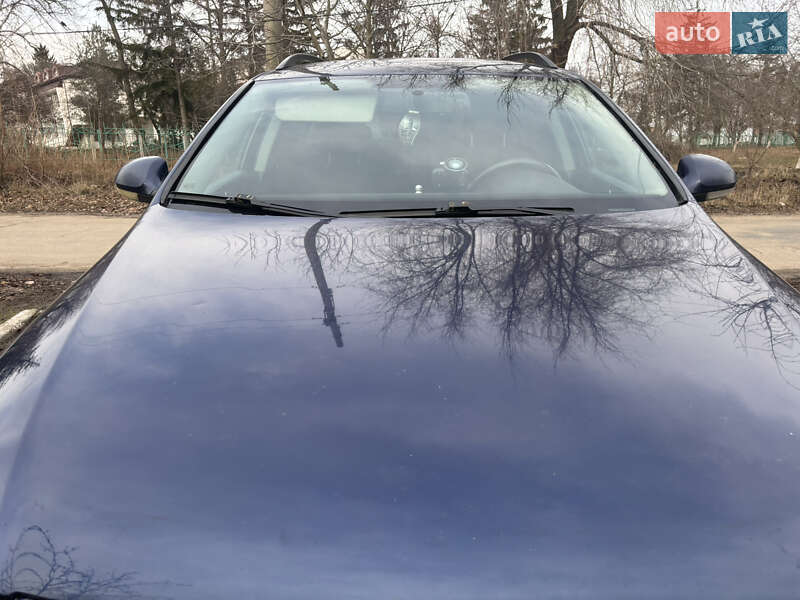 Универсал Volkswagen Passat 2010 в Черкассах