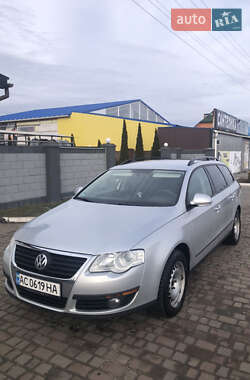 Универсал Volkswagen Passat 2009 в Вараше