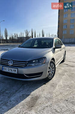 Седан Volkswagen Passat 2012 в Каменец-Подольском