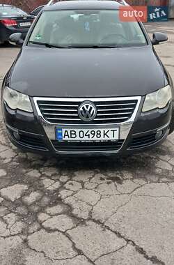 Універсал Volkswagen Passat 2006 в Хмільнику