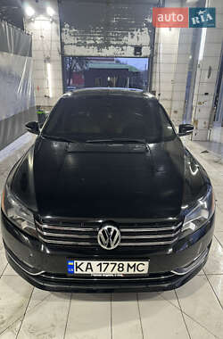 Седан Volkswagen Passat 2013 в Конотопі