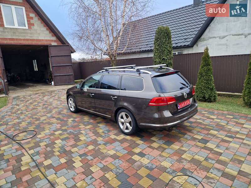 Универсал Volkswagen Passat 2011 в Владимирце