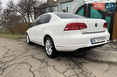 Седан Volkswagen Passat 2012 в Доманевке