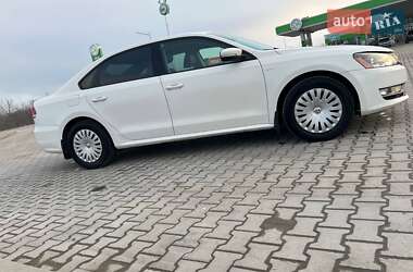 Седан Volkswagen Passat 2014 в Кам'янець-Подільському