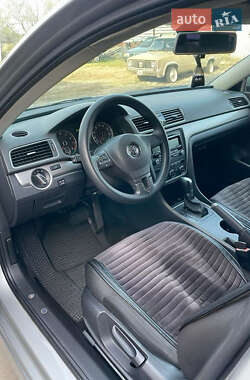 Седан Volkswagen Passat 2012 в 