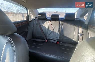 Седан Volkswagen Passat 2013 в 