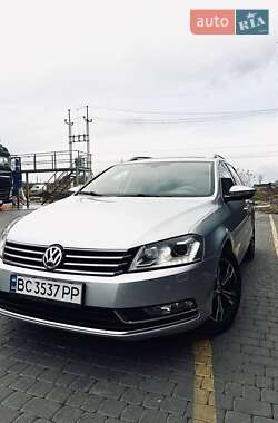 Універсал Volkswagen Passat 2011 в Львові