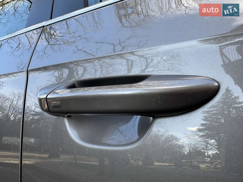 Седан Volkswagen Passat 2011 в Дрогобыче