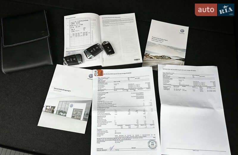 Универсал Volkswagen Passat 2019 в Киеве