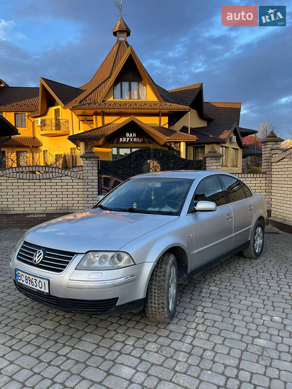 Седан Volkswagen Passat 2001 в Дрогобичі