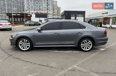 Седан Volkswagen Passat 2016 в Києві