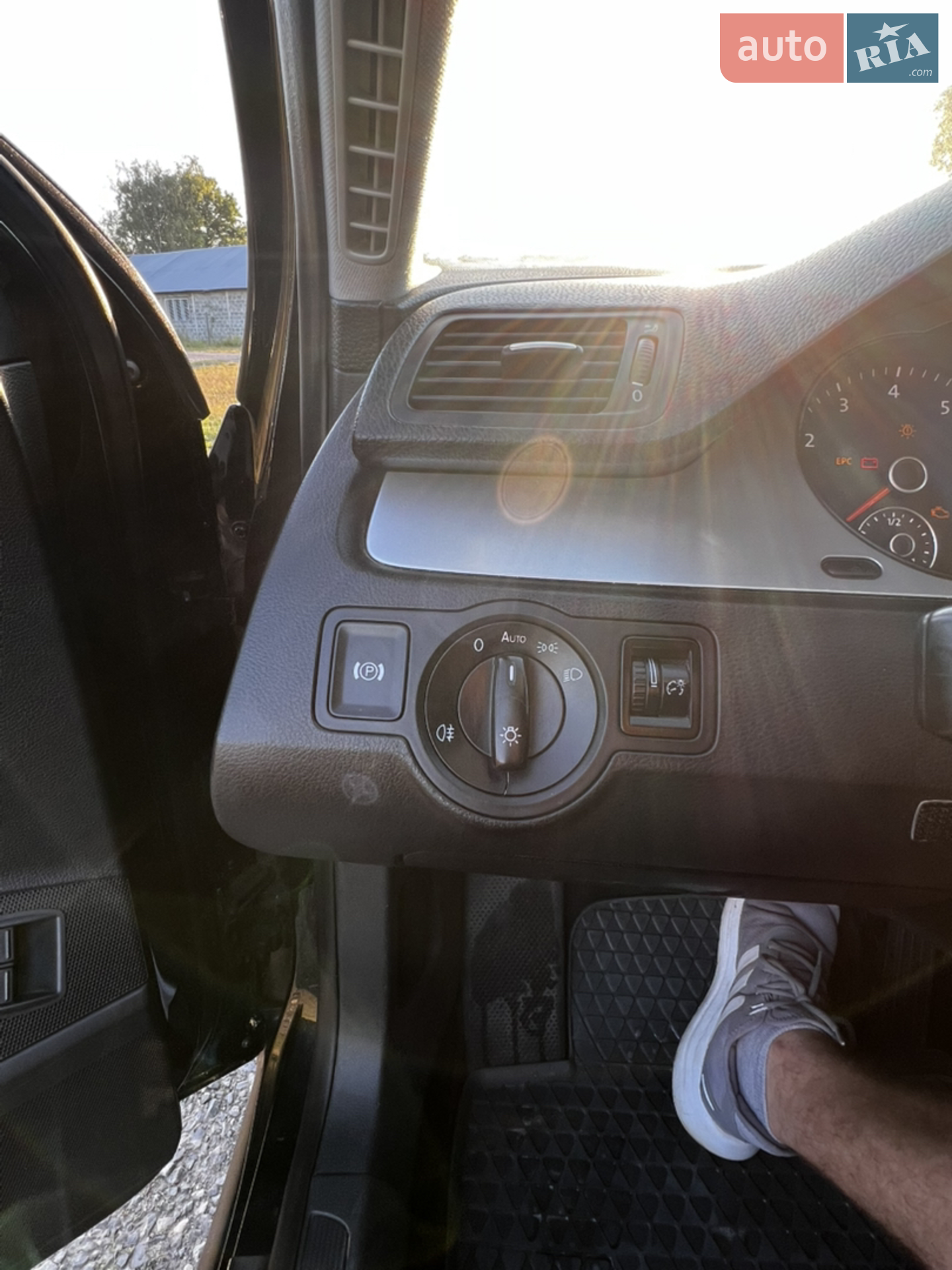 2010 Volkswagen Passat - мініатюра 14