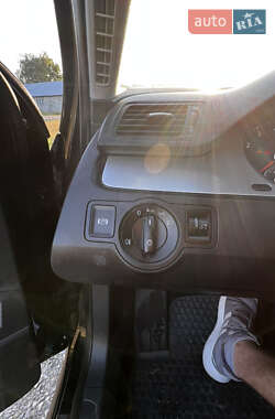 Универсал Volkswagen Passat 2010 в 