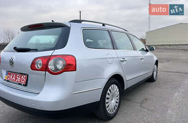 Универсал Volkswagen Passat 2008 в Киеве