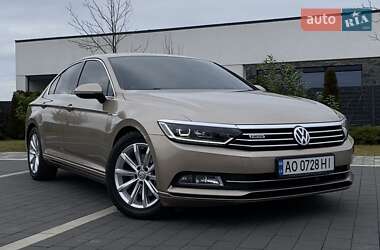 Седан Volkswagen Passat 2016 в Мукачево