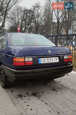 Седан Volkswagen Passat 1992 в Черкассах