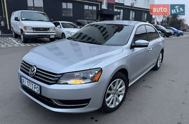 Седан Volkswagen Passat 2012 в Києві