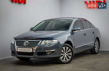 Volkswagen Passat 2010