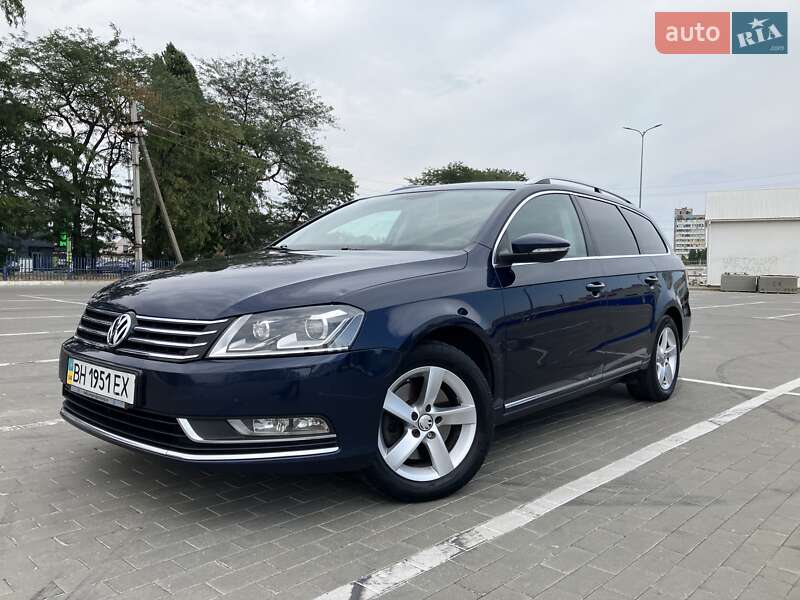Универсал Volkswagen Passat 2011 в 
