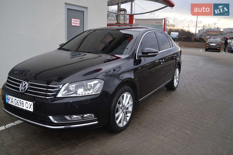 Седан Volkswagen Passat 2013 в Виннице