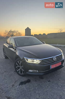 Volkswagen Passat 2019