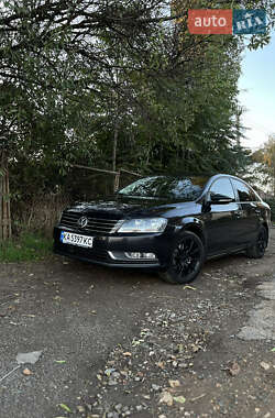 Седан Volkswagen Passat 2011 в 