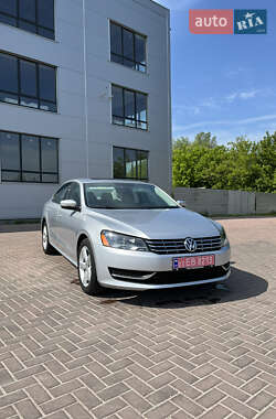 Volkswagen Passat 2013