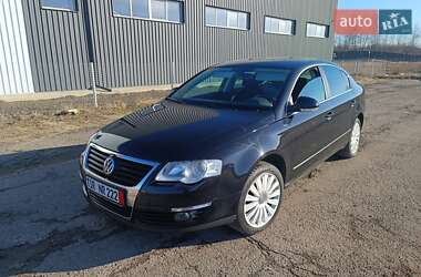 Седан Volkswagen Passat 2009 в Луцьку