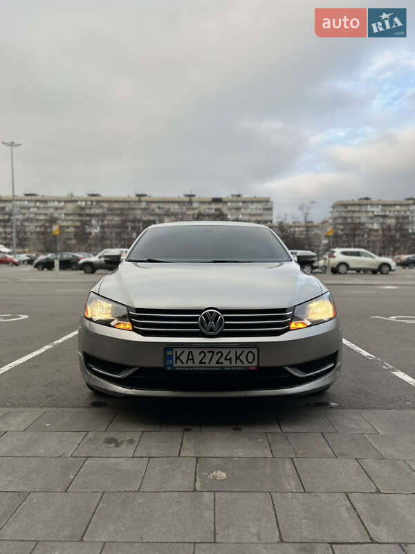 Седан Volkswagen Passat 2013 в 