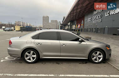 Седан Volkswagen Passat 2013 в 
