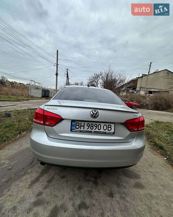 Седан Volkswagen Passat 2015 в Львове фото 7 Седан Volkswagen Passat 2015 в Львове