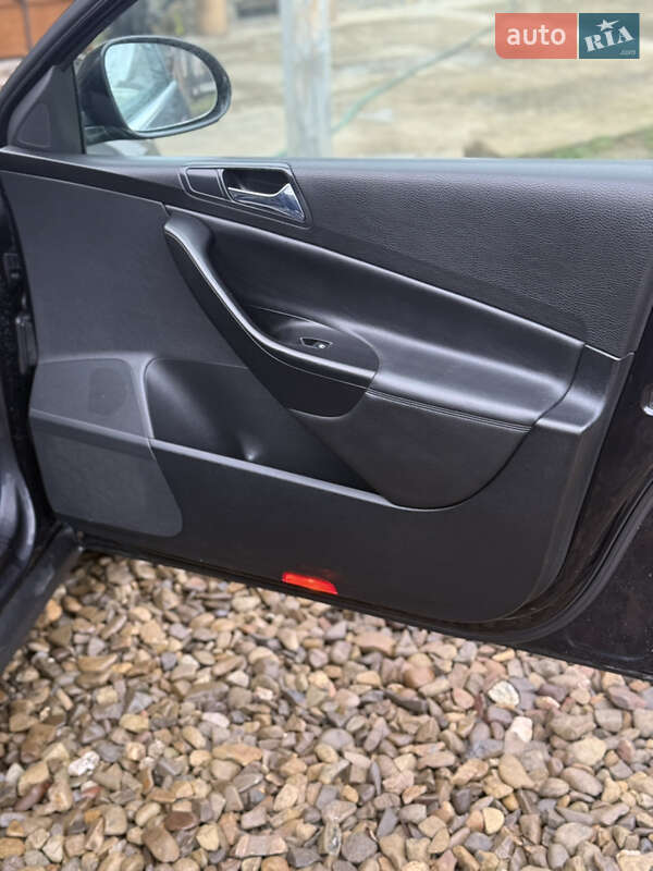 Универсал Volkswagen Passat 2005 в Косове