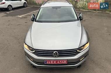 Універсал Volkswagen Passat 2015 в Рівному