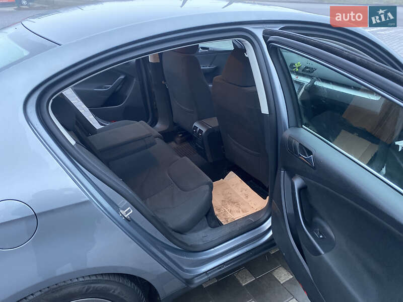 Седан Volkswagen Passat 2007 в Полтаві