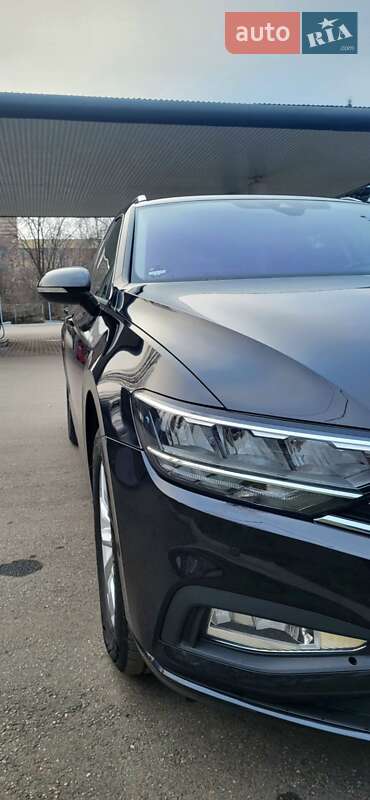 Універсал Volkswagen Passat 2020 в Кривому Розі