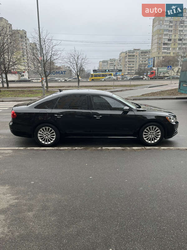 Седан Volkswagen Passat 2016 в Києві