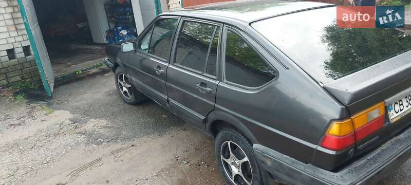 Хэтчбек Volkswagen Passat 1988 в Чернигове
