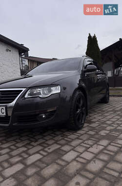 Универсал Volkswagen Passat 2009 в 