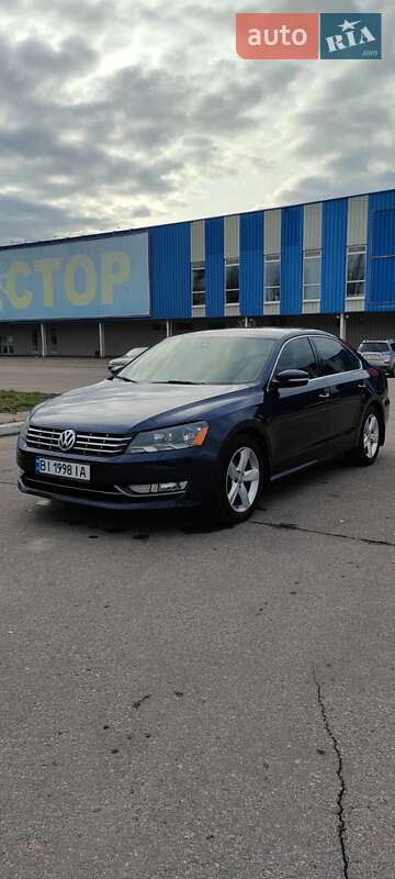 Седан Volkswagen Passat 2014 в Кременчуге