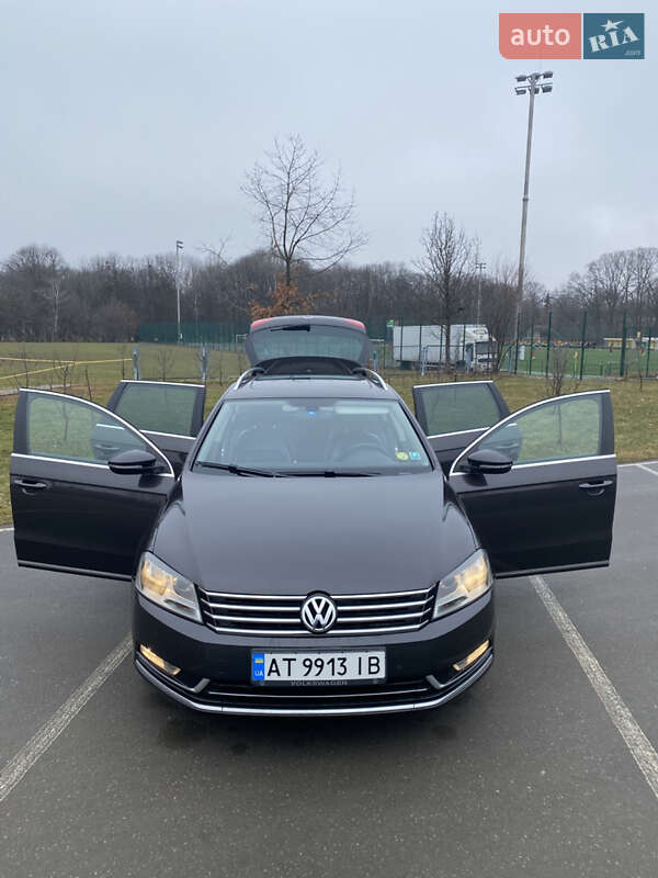 Универсал Volkswagen Passat 2011 в Ивано-Франковске фото 2 Универсал Volkswagen Passat 2011 в Ивано-Франковске