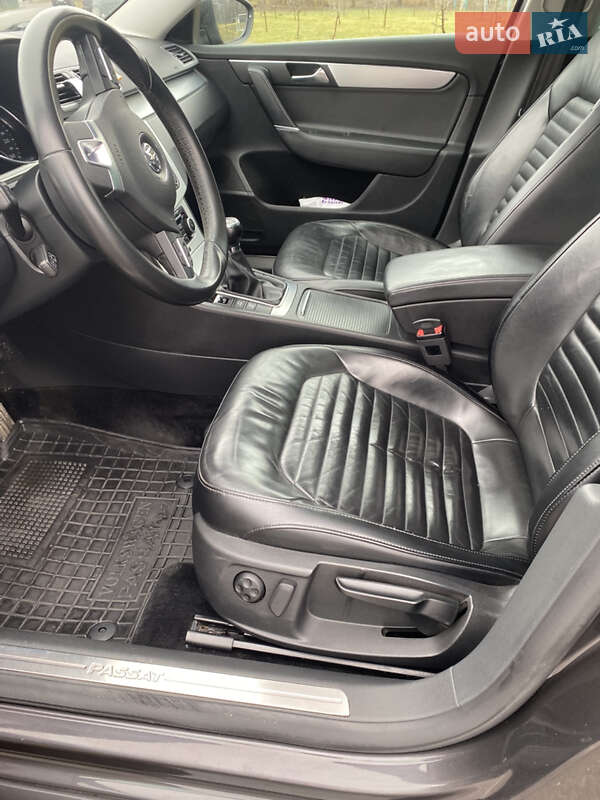Универсал Volkswagen Passat 2011 в Ивано-Франковске фото 39 Универсал Volkswagen Passat 2011 в Ивано-Франковске