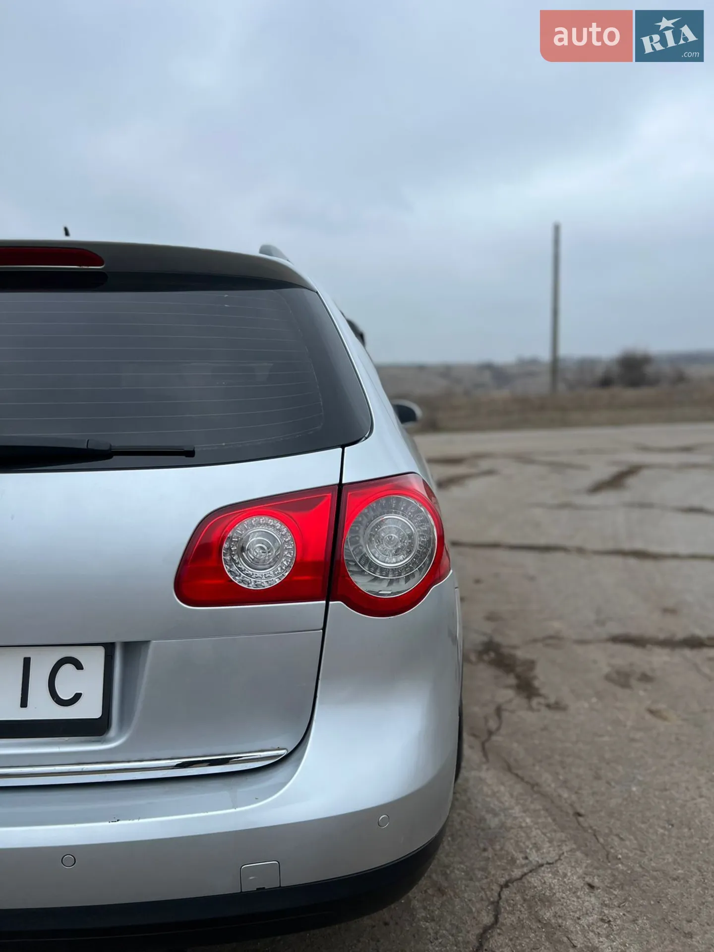 2010 Volkswagen Passat - мініатюра 17