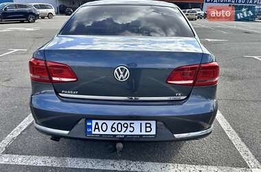 Седан Volkswagen Passat 2011 в 