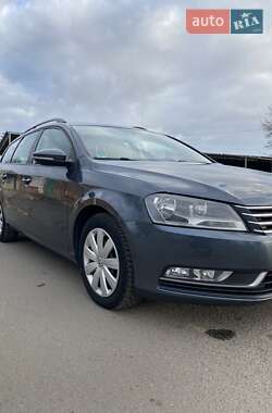 Универсал Volkswagen Passat 2011 в Гайсине