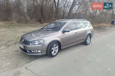 Универсал Volkswagen Passat 2010 в Киеве