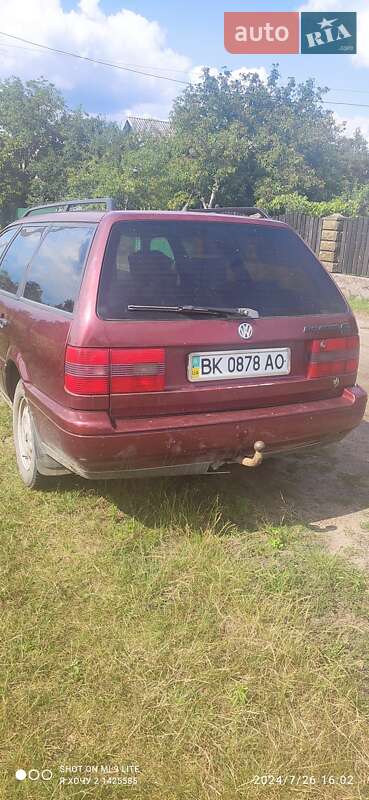 Универсал Volkswagen Passat 1996 в Ровно