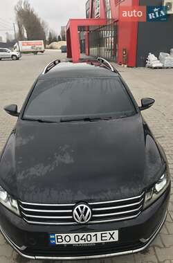 Універсал Volkswagen Passat 2011 в Тернополі