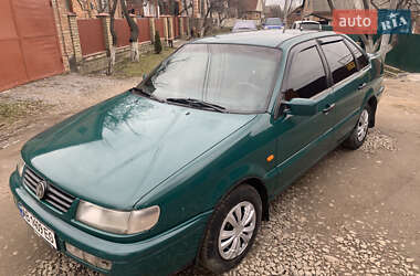 Седан Volkswagen Passat 1996 в Вінниці